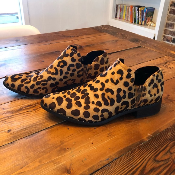 Choncey Booties - Picture 4 of 8